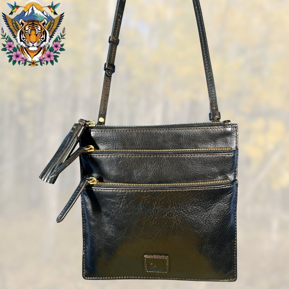 💖 Dooney & Bourke: Florentine Triple Zip Crossbody 💖